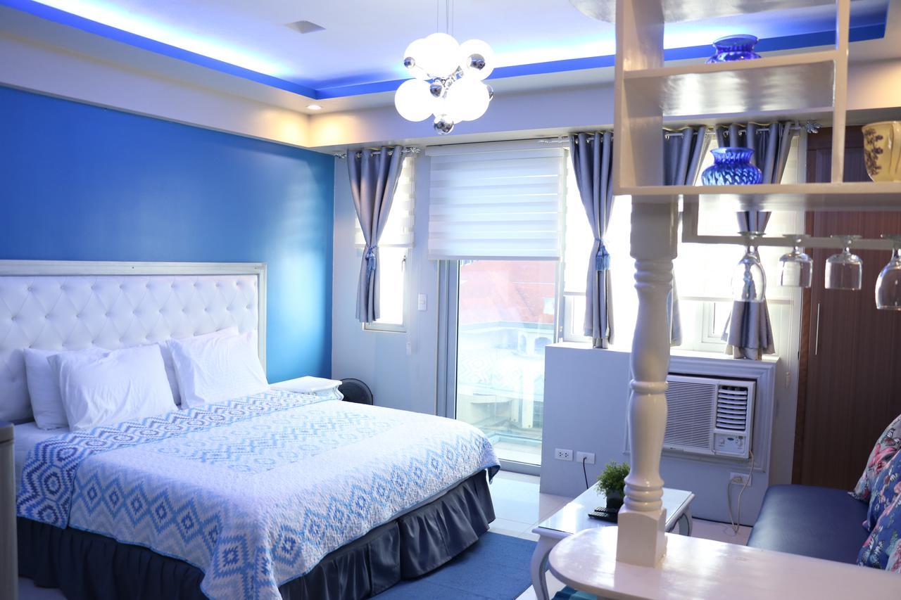 One Palm Tree Villas Маніла Екстер'єр фото